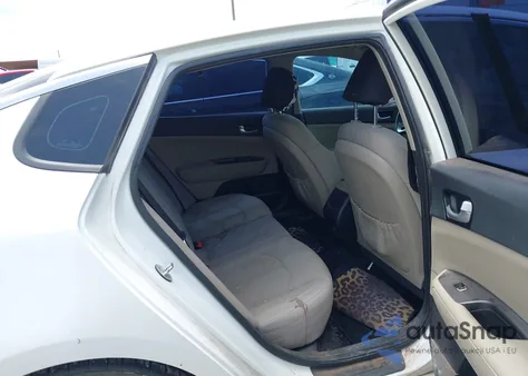 2016 Kia Optima Lx z USA, uszkodzony, nr VIN KNAGT4L34G5118629